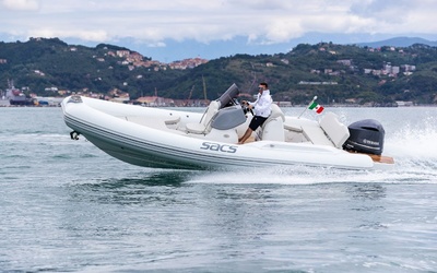 SACS Strider 700