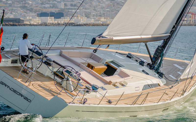 Southern Wind SW82 Flush Deck
