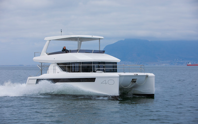 Leopard 40 Powercat