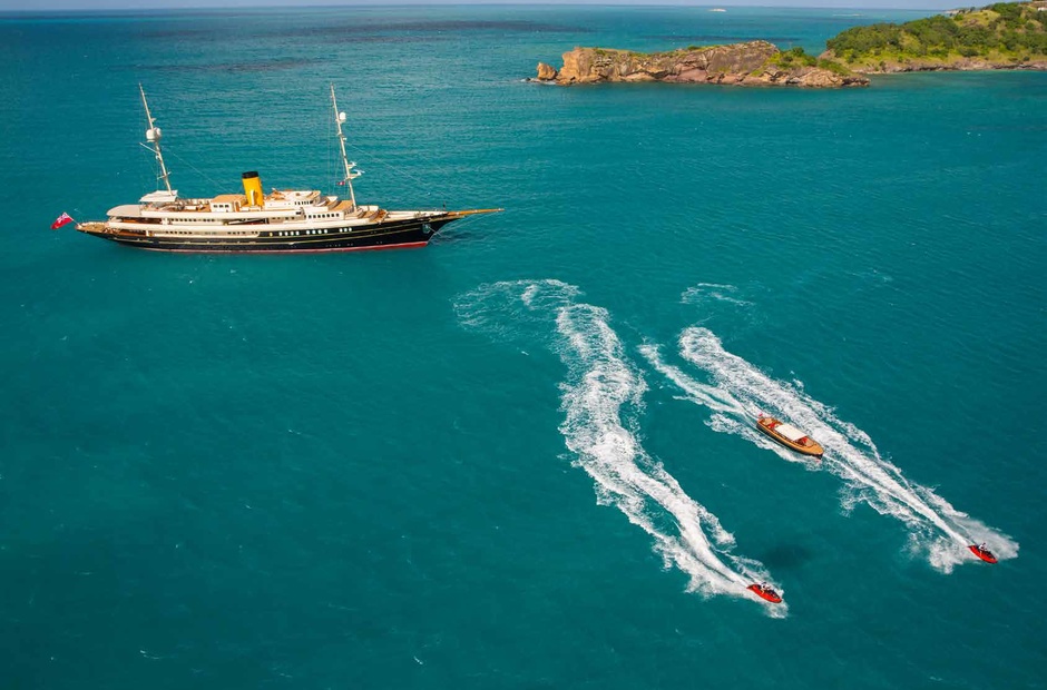 Corsair Yachts Nero