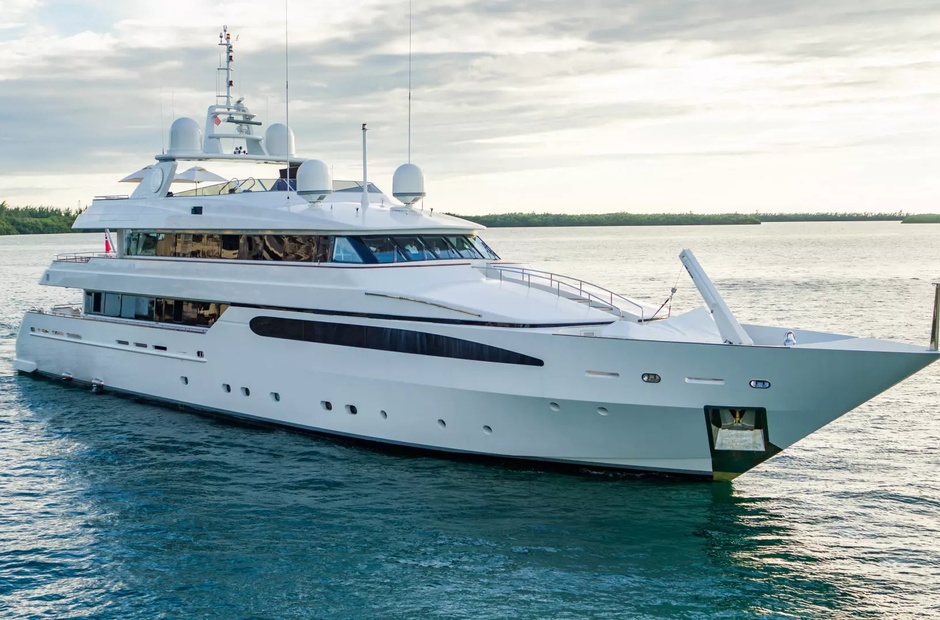 Intermarine Princess Anna