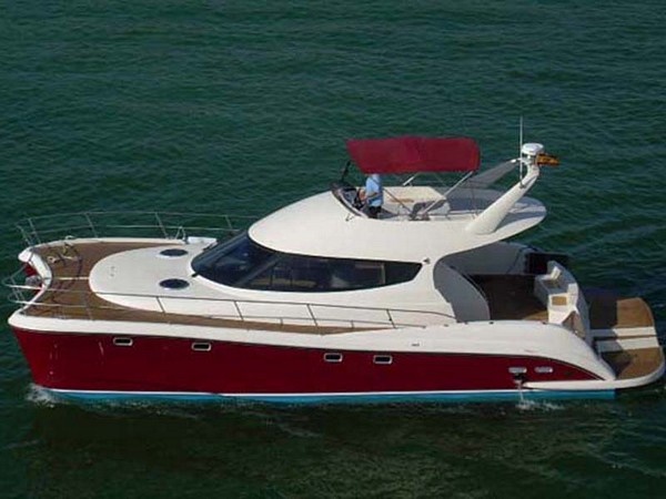 Flash Catamarans 43