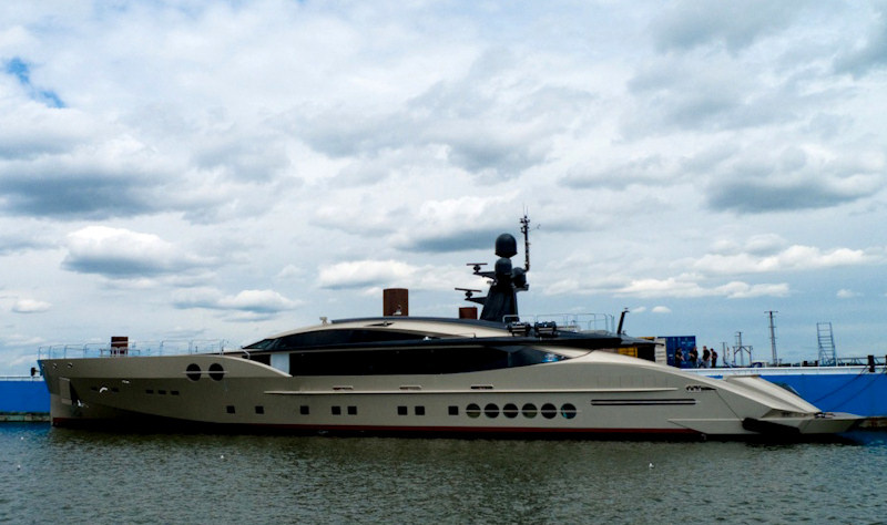 Palmer Johnson 170 SportYacht