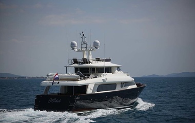 Custom Line Klobuk