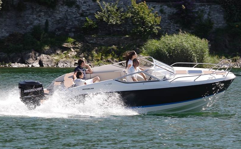 Quicksilver Activ 645 Cruiser