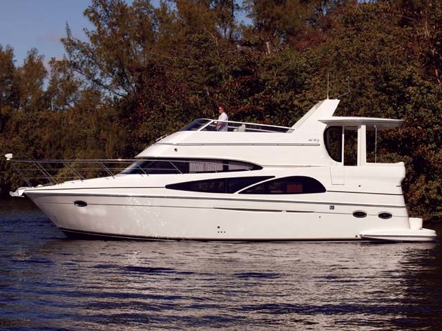Carver 46 Motor Yacht