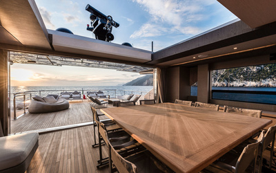 Premier Pontoons Explorer