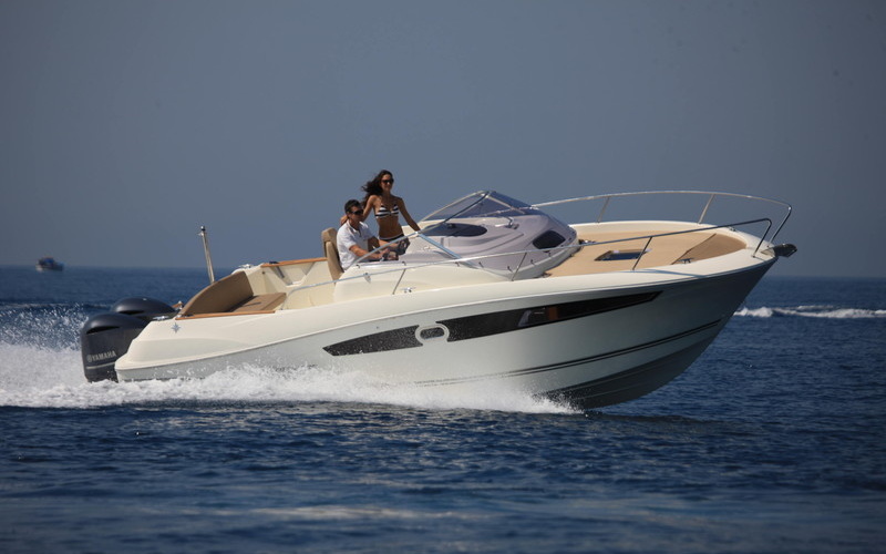 Jeanneau Cap Camarat 8.5 WA