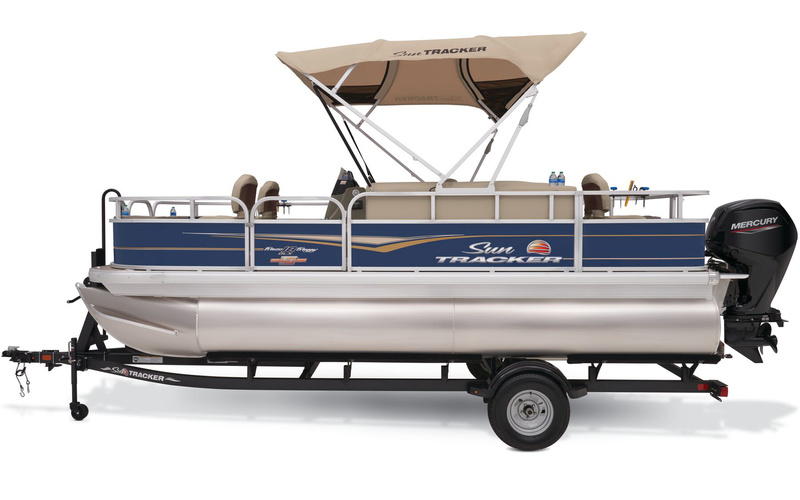 Sun Tracker Bass Buggy 18 DLX