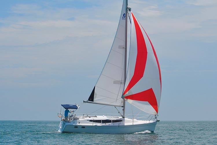 Marlow-Hunter 33
