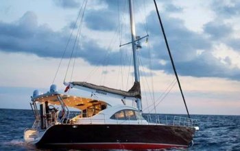 Hanse 548