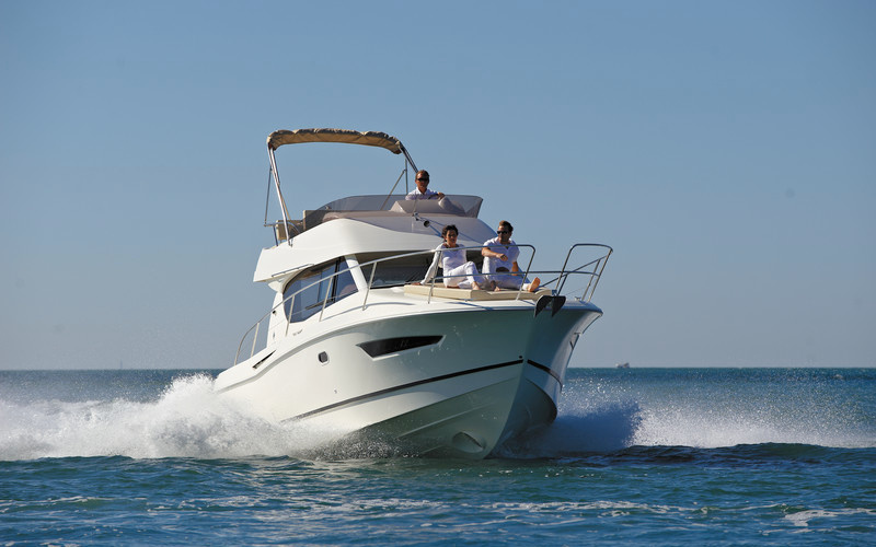 Jeanneau Merry Fisher 10