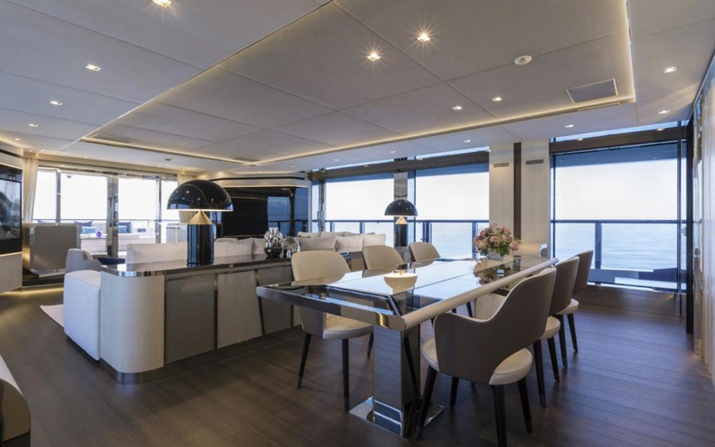 Privateer Trawler 65