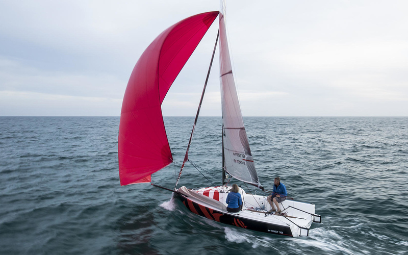 Beneteau First 18