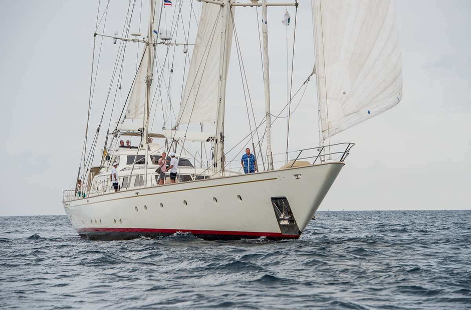 Perini Navi Infinium