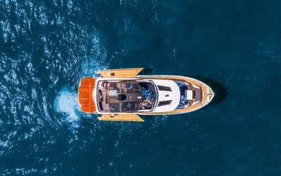 Okean 52
