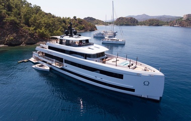 Mengi-Yay Yachts Aquarius