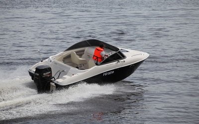 Slider 210