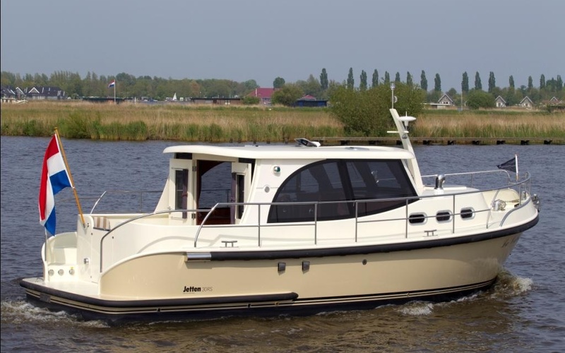 Jetten 30 Sedan