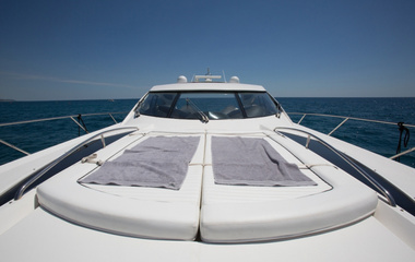 Sunseeker Yansika