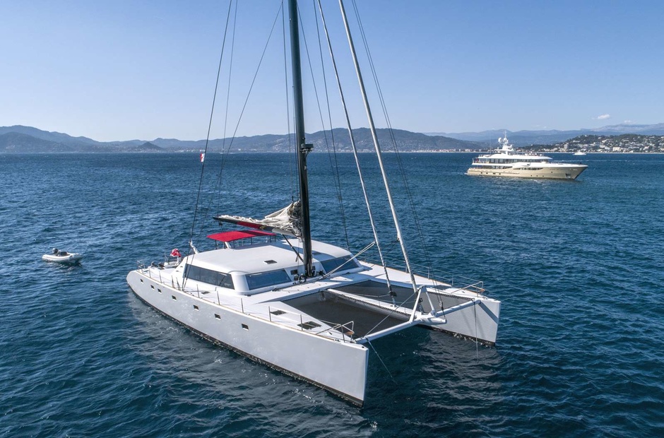 Trimarine Taj