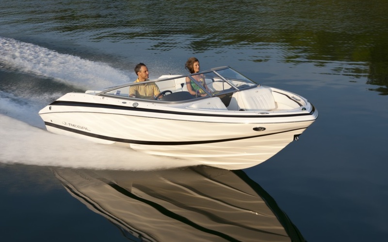 Regal 2000 Bowrider