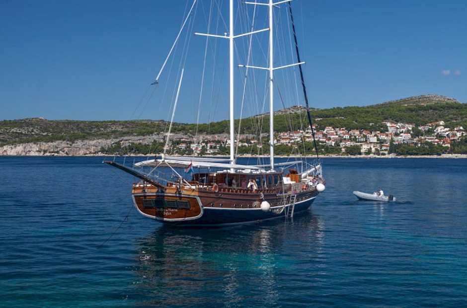 Custom Stella Maris