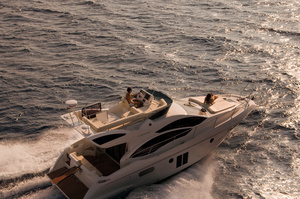 Azimut 38