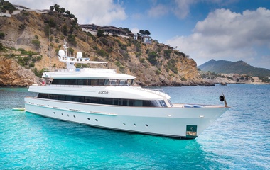 Heesen Alcor