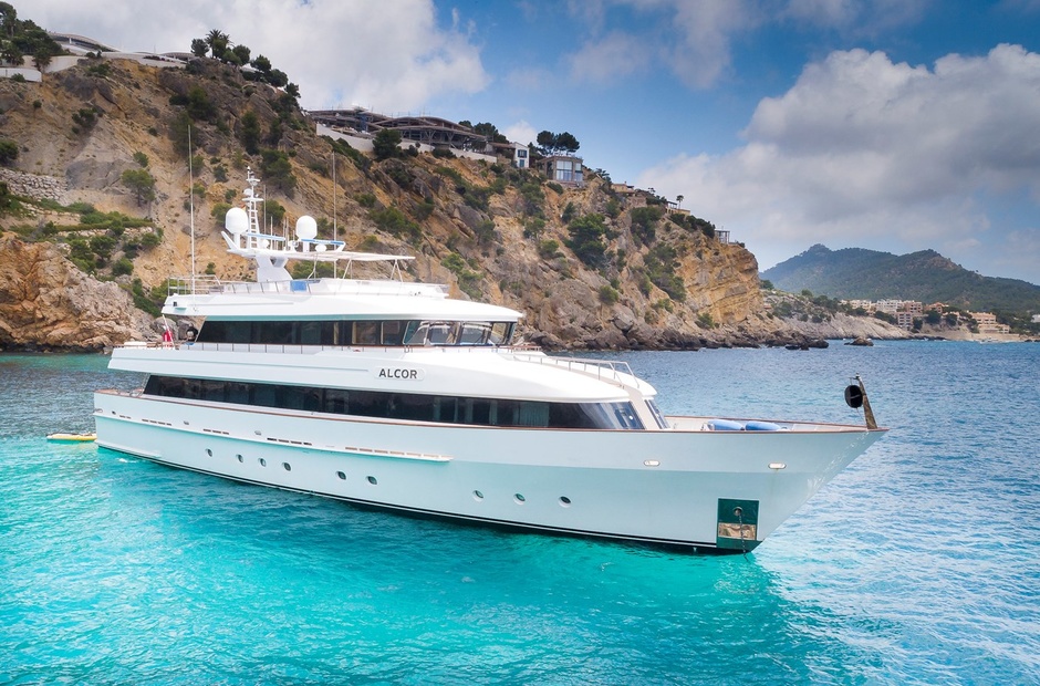Heesen Alcor