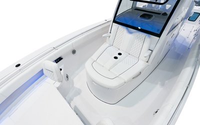 Sportsman Open 352 Center Console