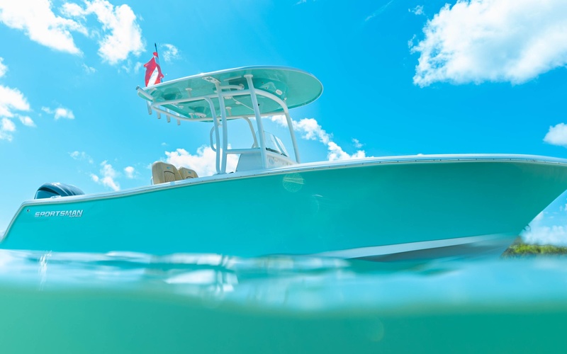 Sportsman Heritage 231 Center Console