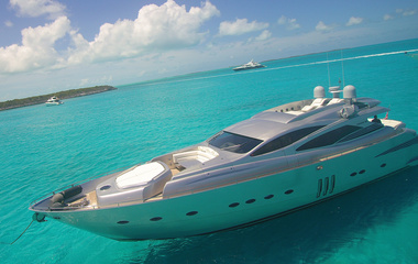 Pershing YCM 90