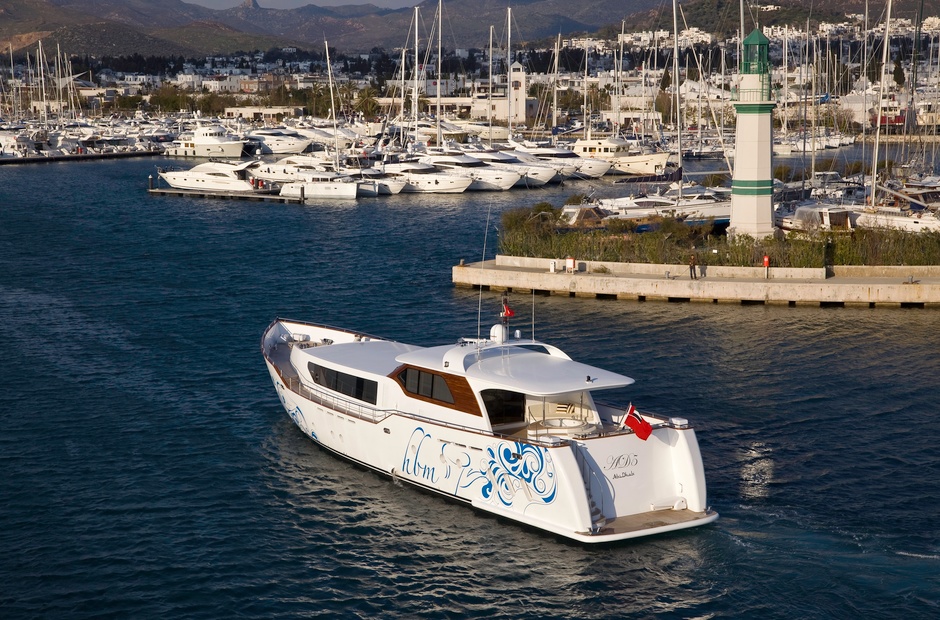 Agantur Shipyard AD5