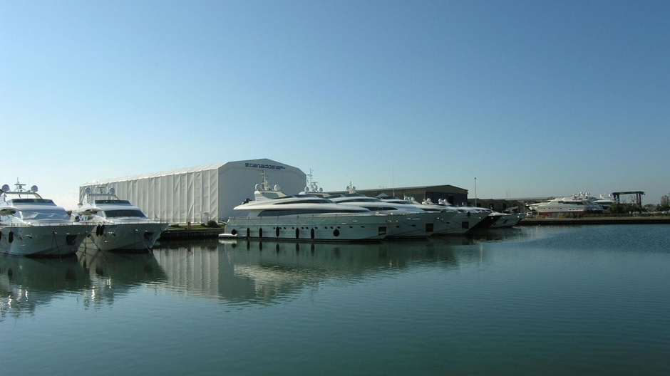 Canados marina