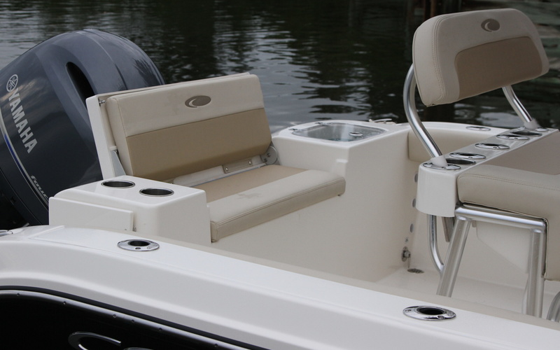 Cobia 220 CC