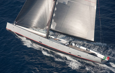 Wally Black Sails
