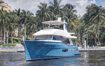 Outer Reef 620 Trident