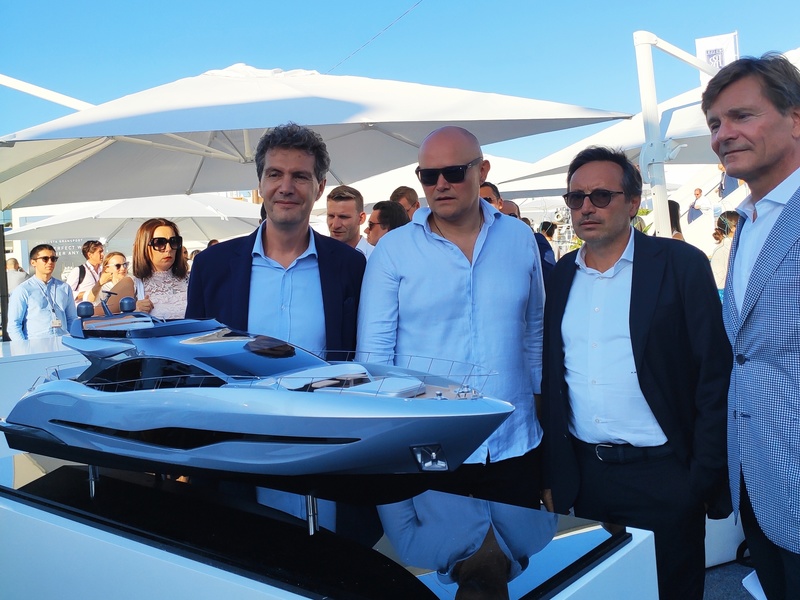 From left to right: Mangusta Chief Engineer Nicola Onori, Igor Lobanov, Mangusta CEO Maurizio Balducci and Mangusta Sales Director Francesco Frediani.