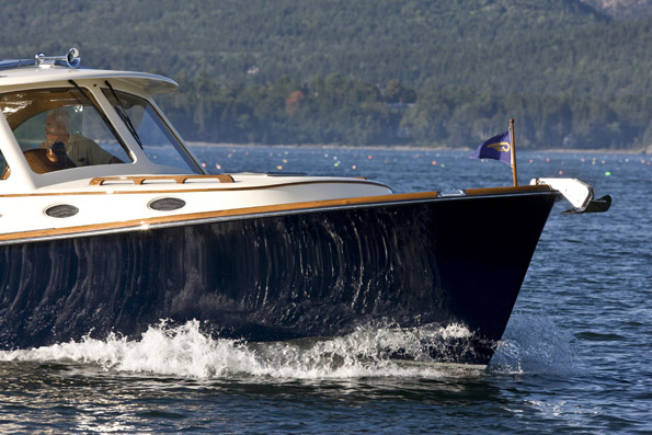 Hinckley Picnic Boat MKIII