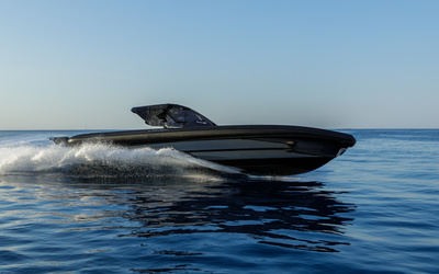 Technohull Alpha 40