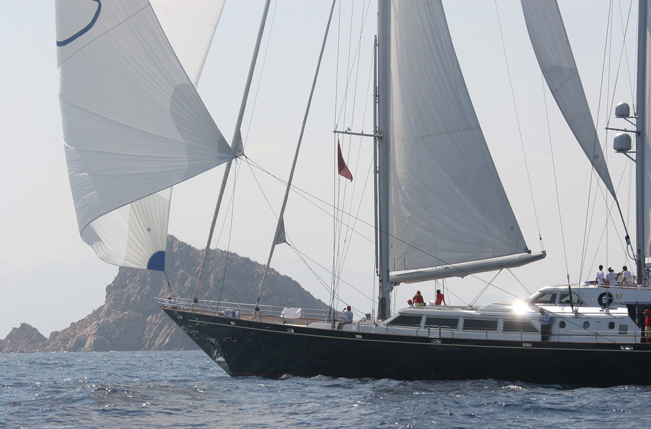 Perini Navi Paz