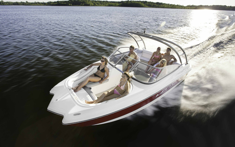 Rinker 220 MTX Captiva