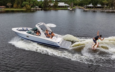 Chaparral 26 Surf