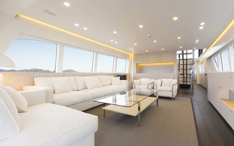Van der Valk Raised Pilothouse 24.99