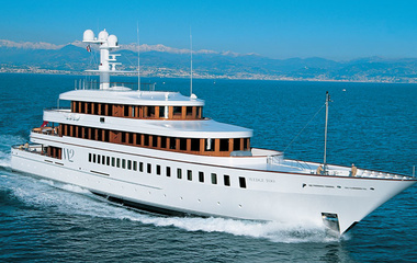 Feadship Wedge Too