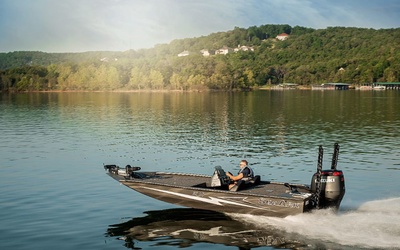 SeaArk BC 210