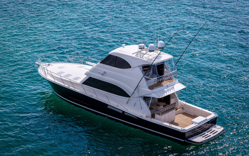Riviera 63 Enclosed Flybridge