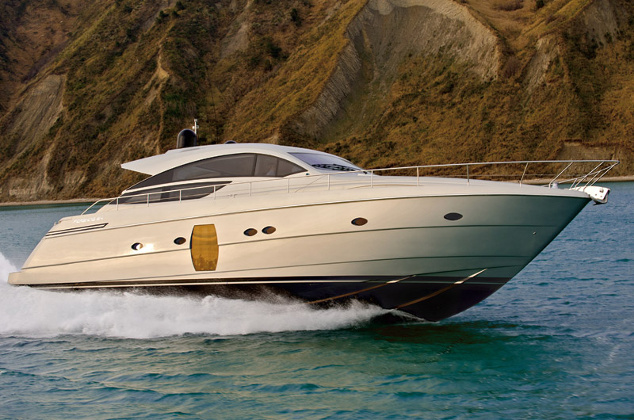 Pershing 64
