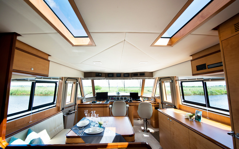 Jetten Custom Modern